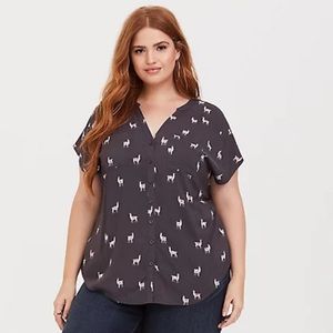 Torrid Challis Dolman Pullover Top Size 0- used, great condition